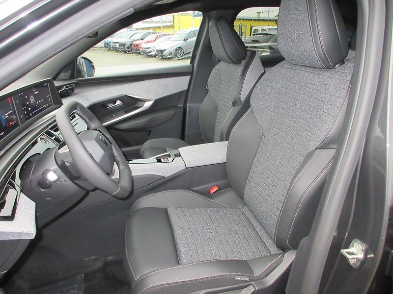 Peugeot 3008 (2026) ALLURE Hybrid 145 e-DCS6 - fotka 12 z 20