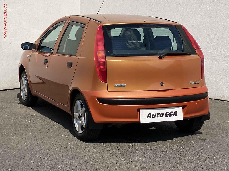 Fiat Punto (2000) 1.2i, ČR, STK7/28 - fotka 6 z 14