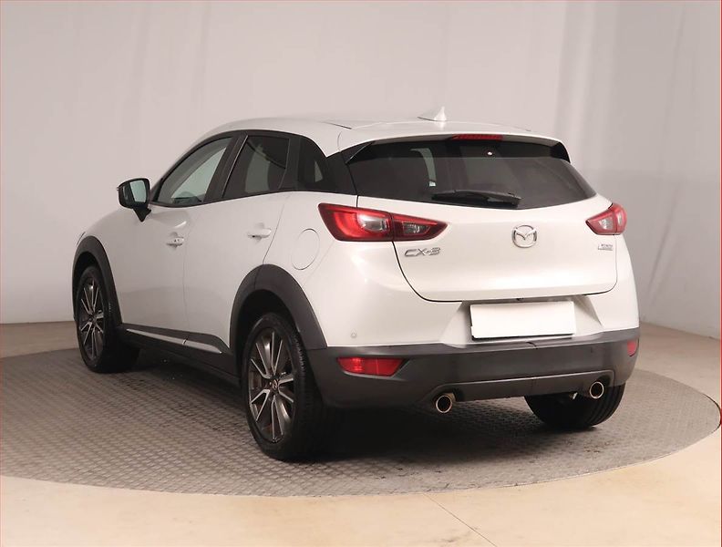 Mazda CX-3 (2016) 2.0 Skyactiv-G, Kůže, Tempomat - fotka 4 z 15