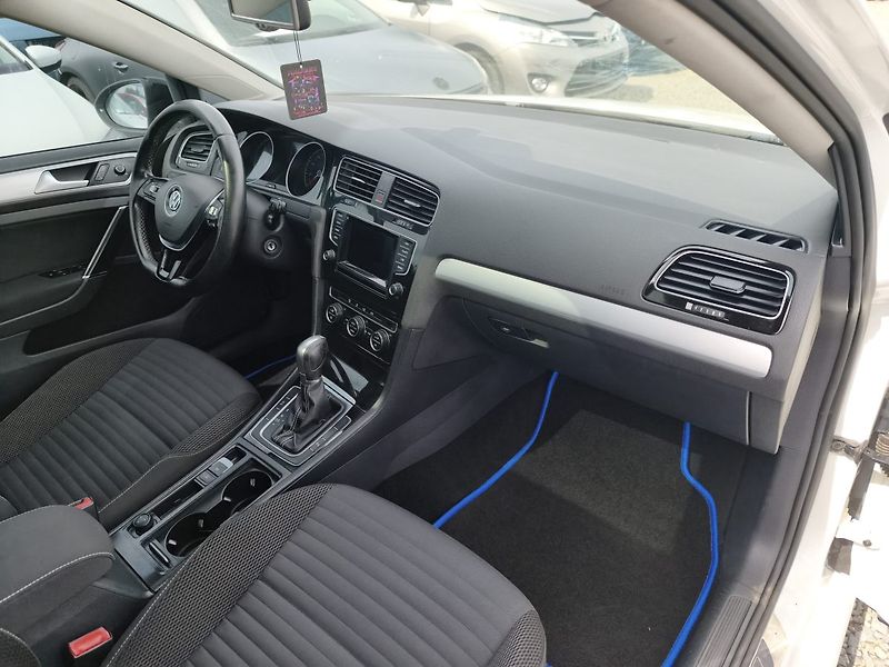 Volkswagen Golf (2014) - fotka 11 z 42