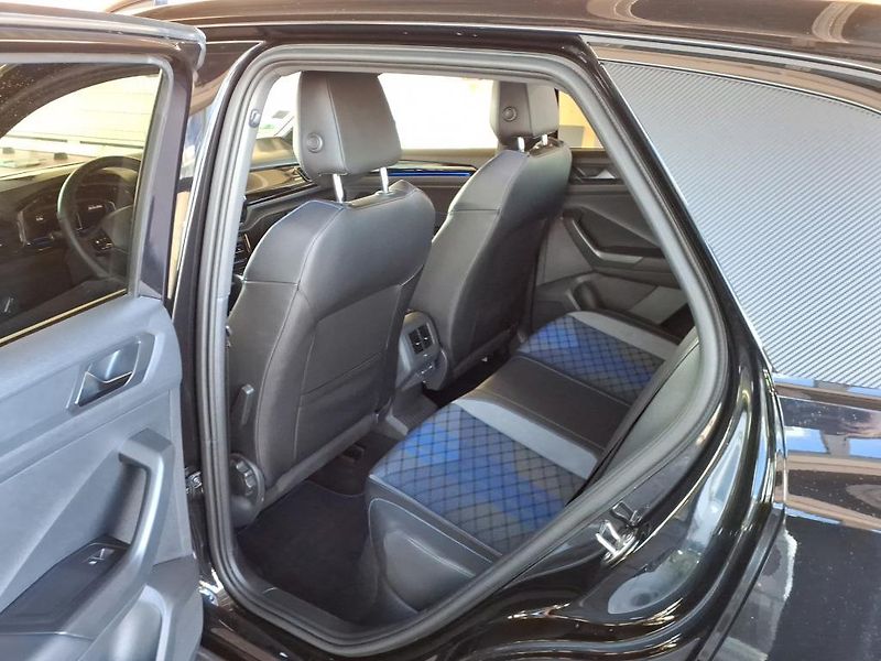 Volkswagen T-Roc (2024) - fotka 6 z 6