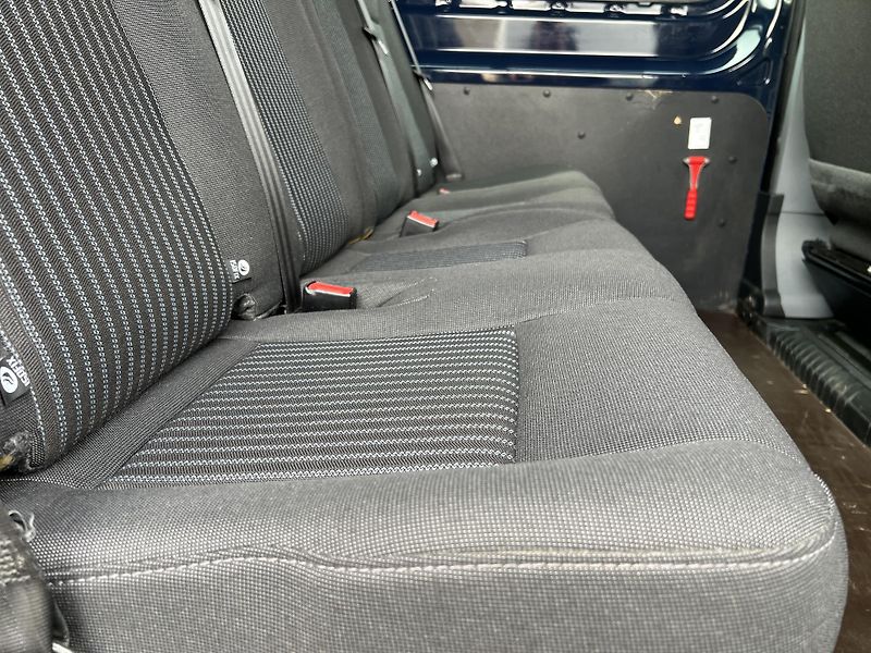 Ford Transit 2.0TDCi L2H2 7MÍST ČR odp.DPH - fotka 25 z 33