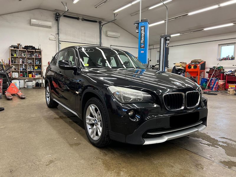 BMW X1 2.0D 18D 105 kW - fotka 1 z 18
