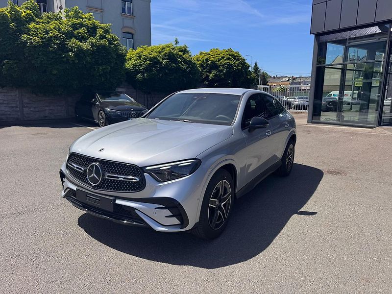 Mercedes-Benz GLC (2026) 220 d 4MATIC kupé - fotka 3 z 25