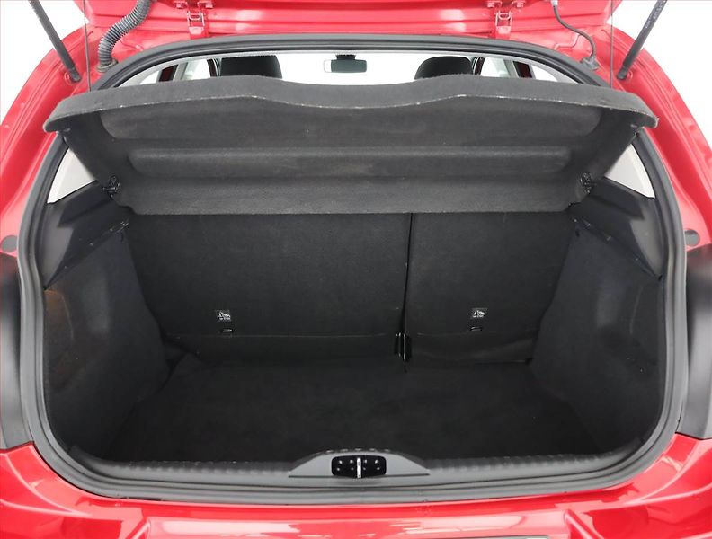Citroën C3 (2024) 1.2 PureTech, Serv.kniha - fotka 15 z 16