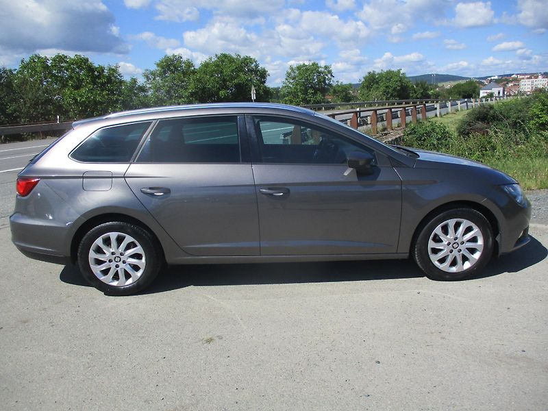 Seat Leon 1.4TSi 110kW STYLE*L+Z PNEU - fotka 5 z 45