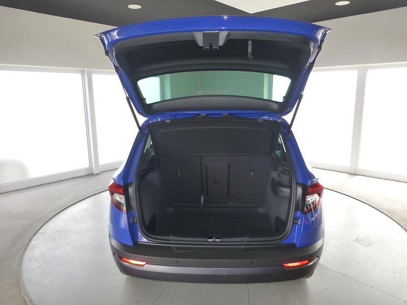 Škoda Karoq (2019) 1,6TDI*PARK.S**ALU***VYHŘ.SED. - fotka 25 z 27