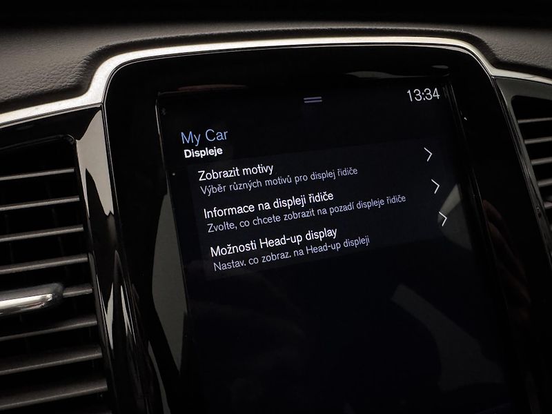Volvo XC90 D5 AWD INSCRIPTION CZ 1.maj - fotka 46 z 54