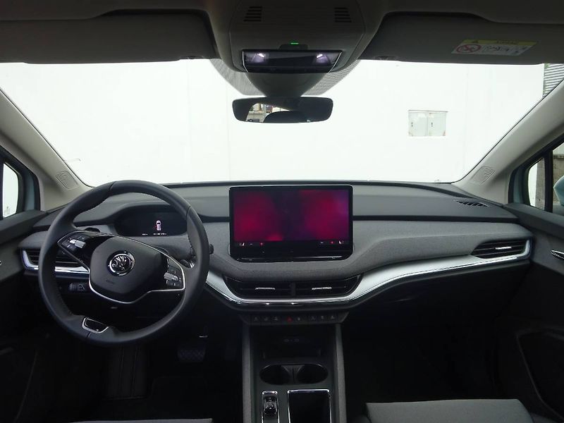 Škoda Enyaq (2024) Tour 50 125kW - fotka 5 z 30