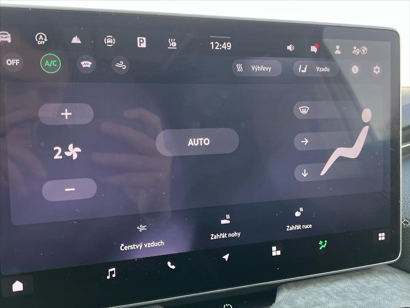 Škoda Kodiaq 2,0 TDi 142kW 7DSG 4x4 EXCLUSI - fotka 33 z 42
