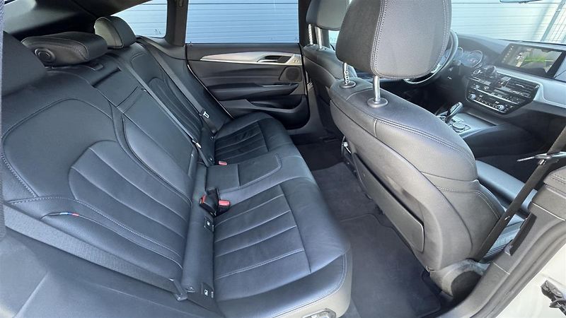 BMW Řada 6 640d xDrive Mpaket DPH - fotka 12 z 21