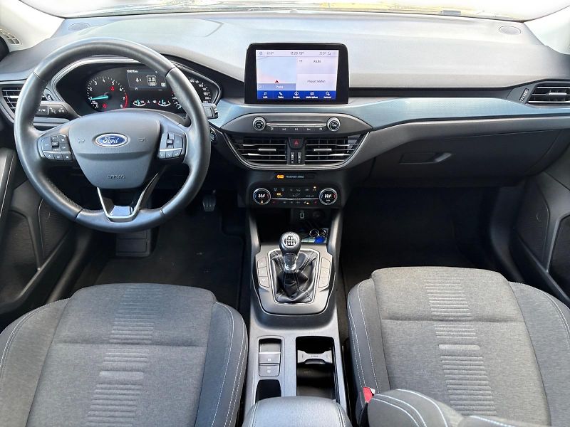 Ford Focus (2021) ACTIVE 1.0EB 114kW CZ DPH - fotka 9 z 11