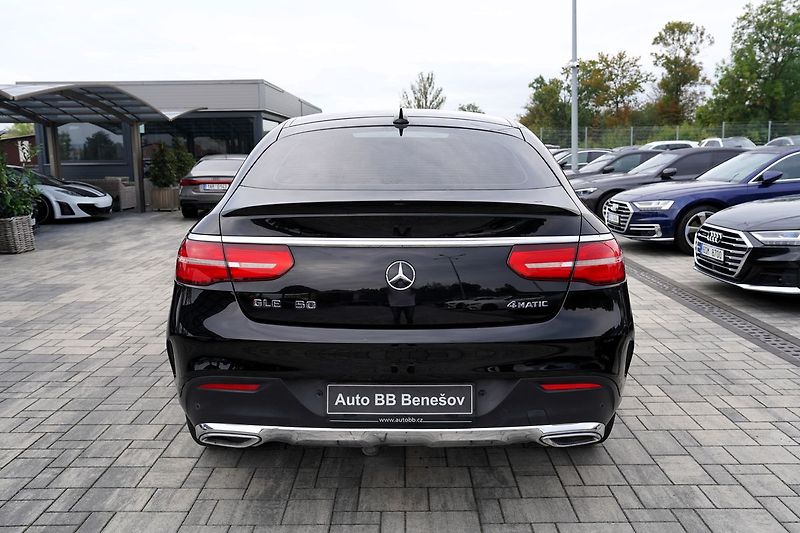Mercedes-Benz GLE 350d 4Matic AMG/260PS/ČR - fotka 5 z 43