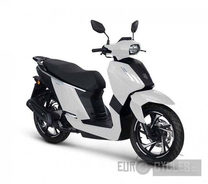 Peugeot Tweet 125i (2026) FL - fotka 7 z 8