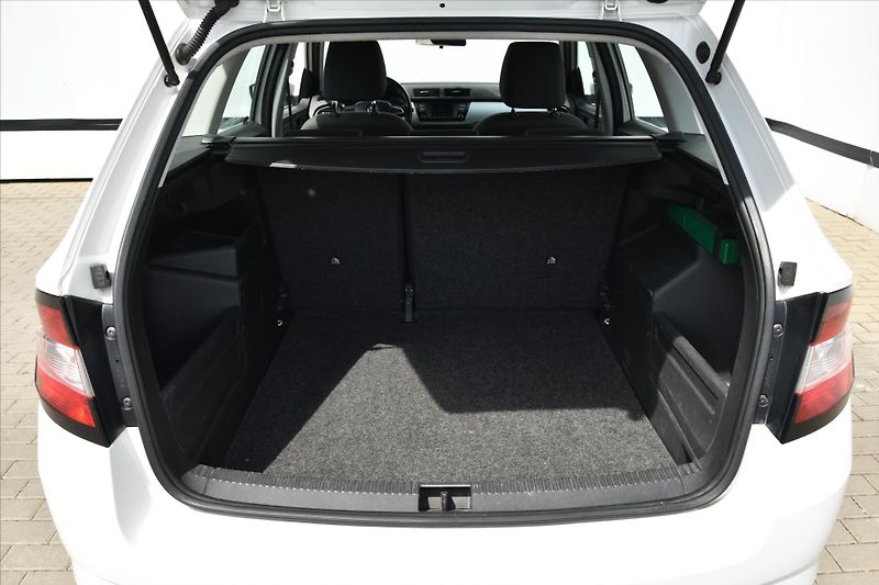 Škoda Fabia 1.2 TSI 66kW 1.MAJITEL DPH ČR - fotka 11 z 20