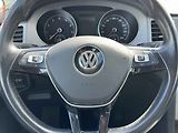 Volkswagen Golf Sportsvan (2015) 1.2TSi, AC, temp, park - náhled 12