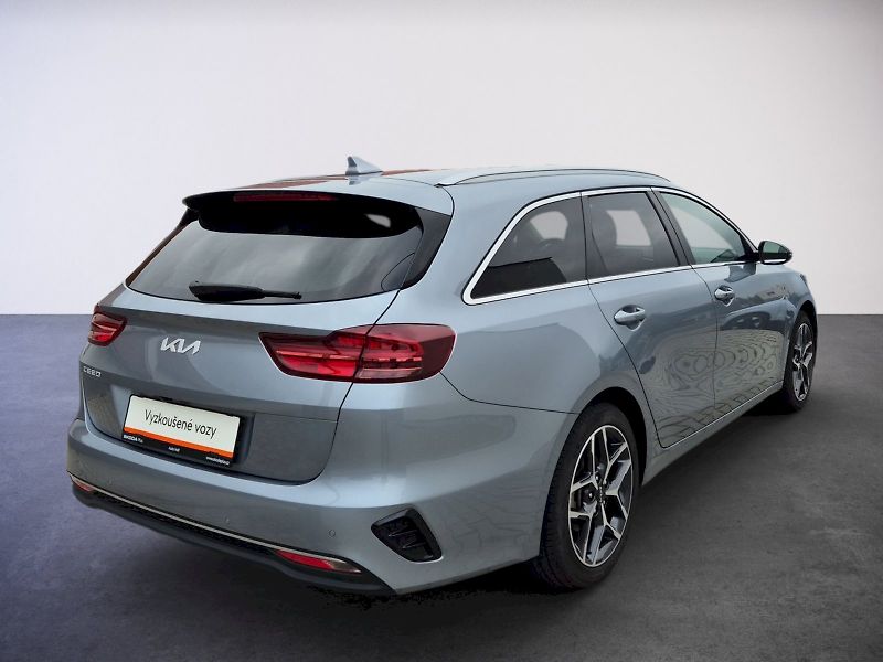 Kia Ceed (2025) SW TOP+Busines 1.5TGD-i 103kW - fotka 2 z 35
