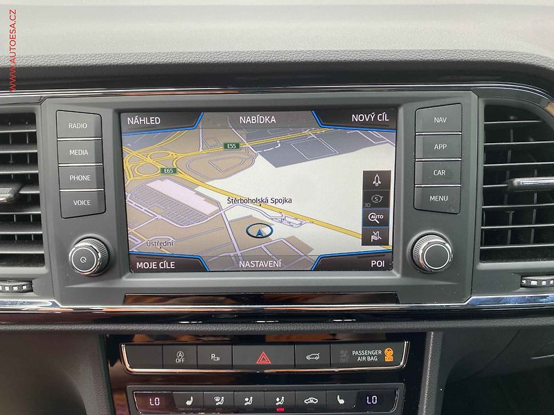 Seat Ateca (2018) 1.4 TSi, Xcellence, DSG, LED - fotka 17 z 20
