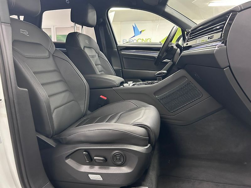 Volkswagen Touareg (2023) TDI 210kW facelift 2024 |Záruk - fotka 35 z 80
