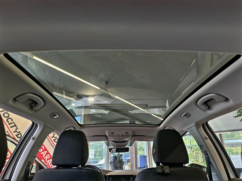 Škoda Kamiq 1.5 TSi 110kW KAMERA, PANORAMA - fotka 15 z 22