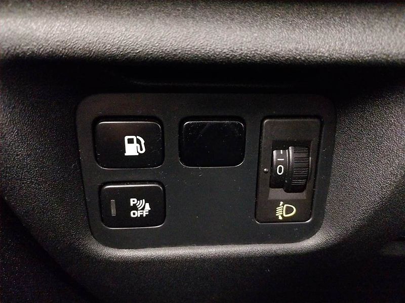 Citroën C4 Picasso (2007) 1.8 i, po STK, jezdí výborně - fotka 16 z 18