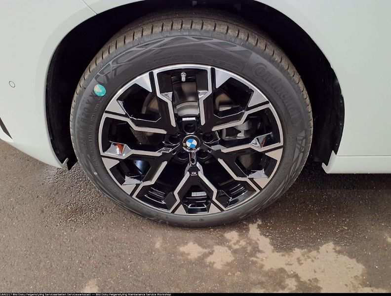 BMW X3 20 xDrive - fotka 10 z 10