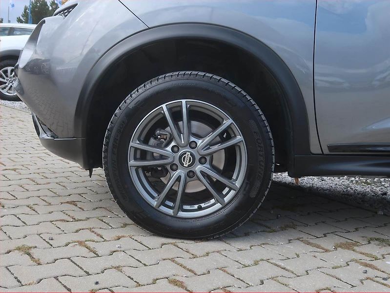 Nissan Juke (2019) 1.6 i, Kůže, Navi, Tempomat - fotka 15 z 18