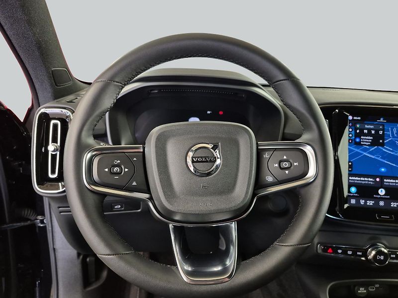 Volvo XC40 Recharge 69 kWh Ultimate - fotka 16 z 19