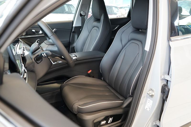 Chery Tiggo 7 (2026) LUXURY 1,6 T-GDI - fotka 14 z 32