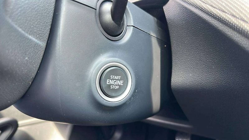 Škoda Fabia Selection 1,0 MPI 59kW MT5/476 - fotka 20 z 26