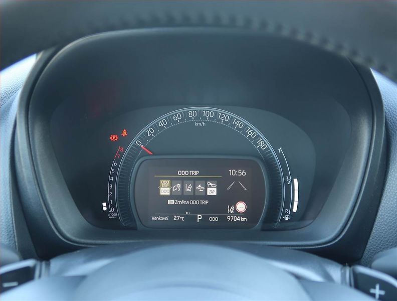 Toyota Aygo (2022) 1.0 VVT-i, Automat, ČR,1.maj - fotka 11 z 18