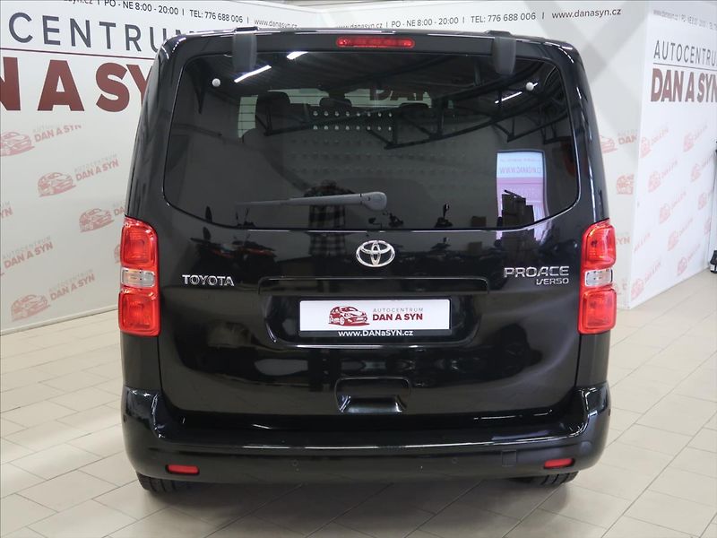 Toyota ProAce Verso 2,0 D-4D Family 1.maj. 8 míst - fotka 5 z 37