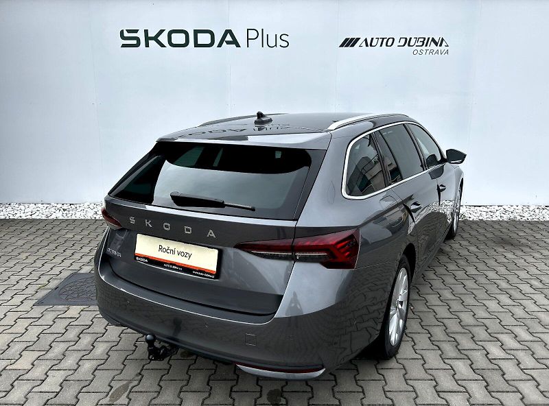 Škoda Octavia (2025) Combi 2.0 TDI 110kW DSG Top Se - fotka 2 z 35