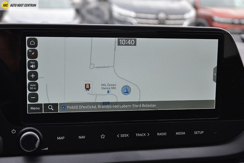 Hyundai i20 1.0 TGDI 7DCT WAVE, WINTER PAK - fotka 24 z 43