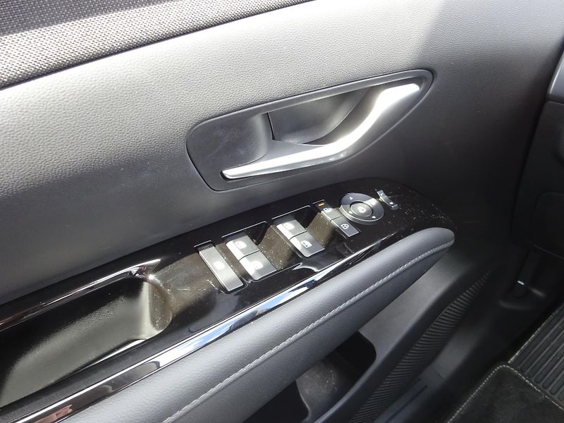 Hyundai Tucson 1.6 T-GDi 118kW DCT Style - fotka 13 z 21