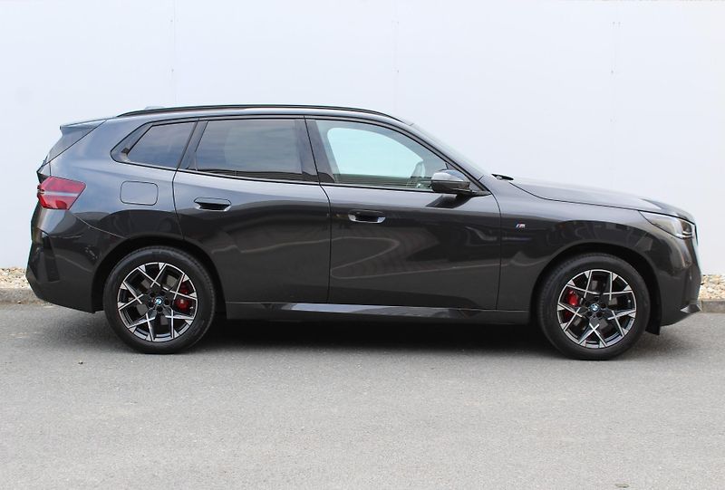 BMW X3 30e xDrive - fotka 3 z 27