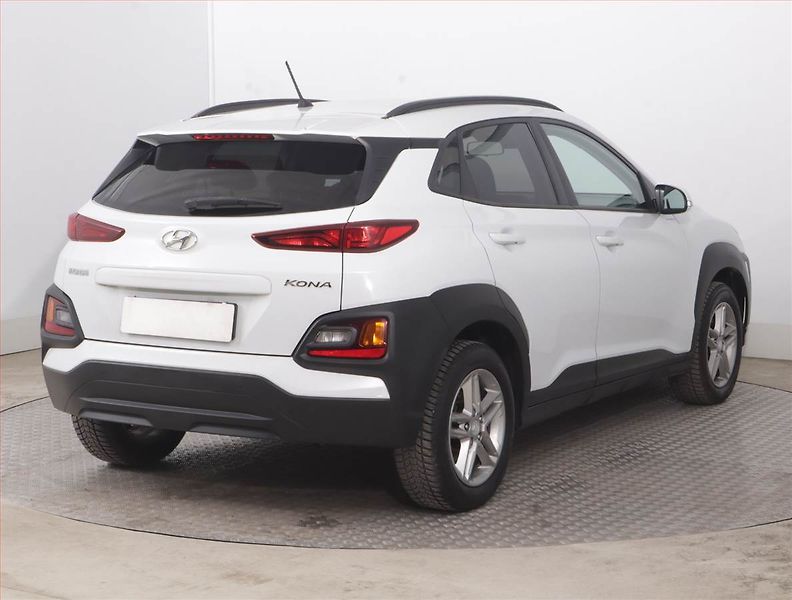 Hyundai Kona (2018) 1.0 T-GDI, Serv.kniha - fotka 5 z 15