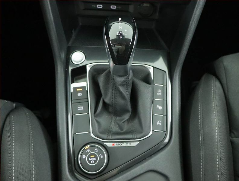 Volkswagen Tiguan (2022) Elegance 2.0 TDI - fotka 13 z 16