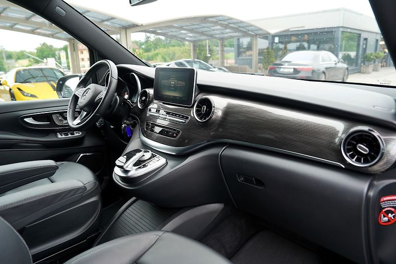 Mercedes-Benz Třídy V V300dL 4Matic/AMG/Burm/ČR/7mís - fotka 22 z 44