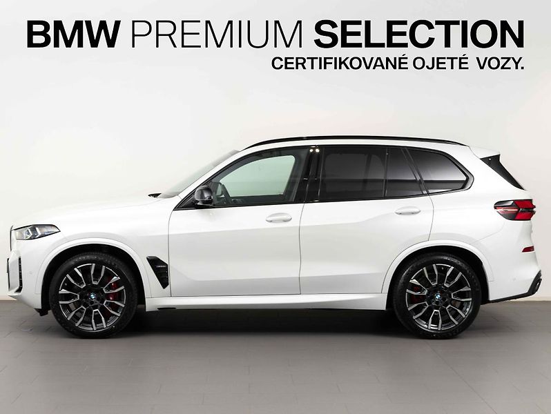 BMW X5 M60i - fotka 3 z 22