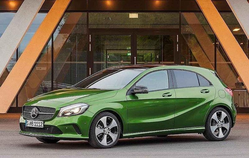 Mercedes-AMG A 45.