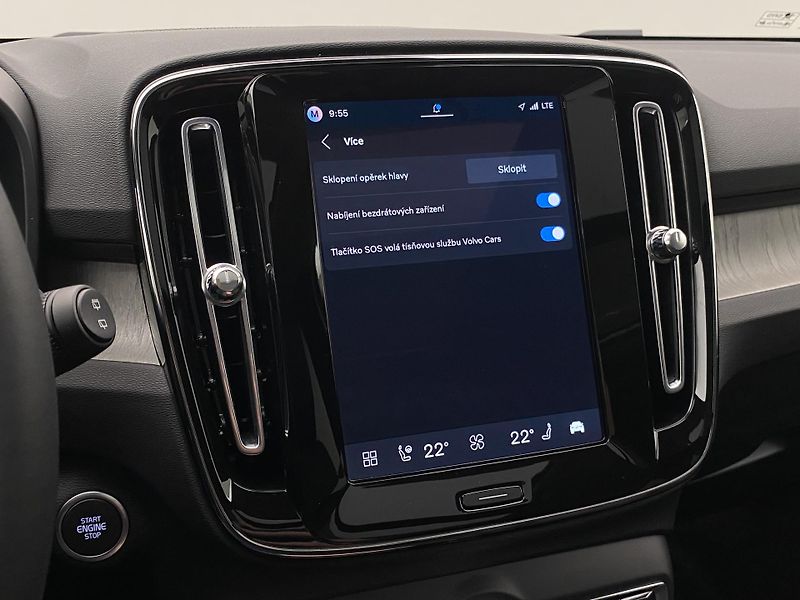 Volvo XC40 (2026) B4 AUT DARK PLUS - fotka 56 z 65