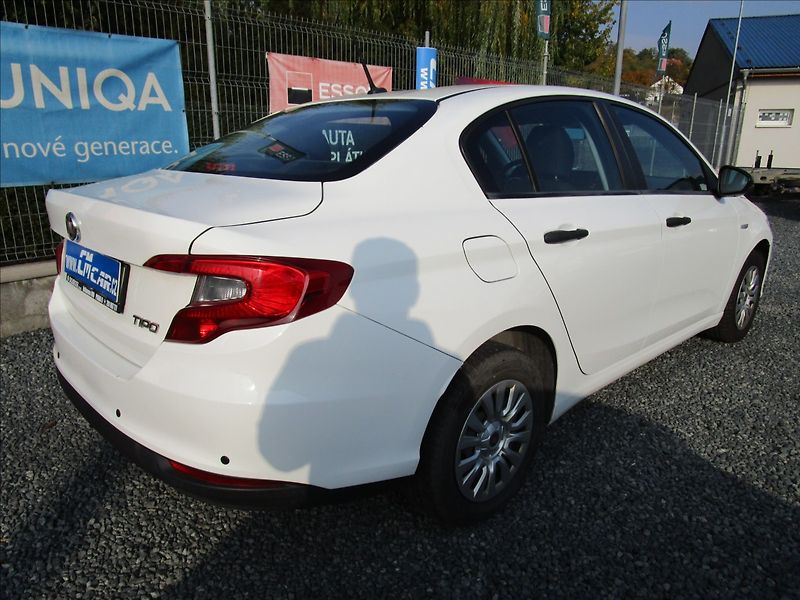 Fiat Tipo 1.4i 16V Klima - fotka 4 z 37