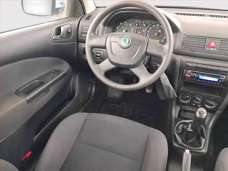 Škoda Octavia (2010) 1.6, ČR,1.maj, udržované - fotka 7 z 14