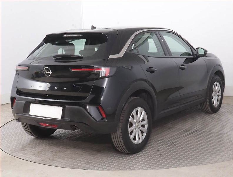 Opel Mokka (2021) Edition 1.2 Turbo, Tempomat - fotka 5 z 14