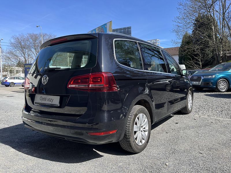 Volkswagen Sharan (2016) 2,0TDi 110Kw 4x4,TAŽNÉ,AKCE  - fotka 5 z 17