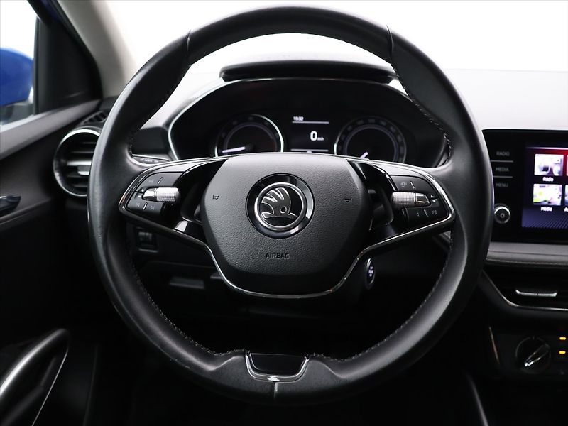Škoda Fabia 1.0 TSI 70kW Style CZ DPH - fotka 17 z 36