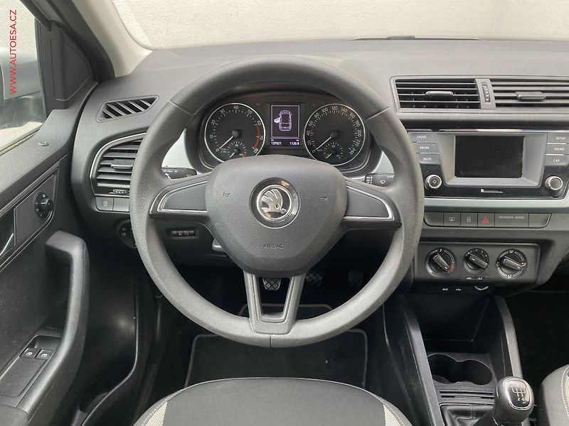 Škoda Fabia (2017) 1.0 TSi, Ambition, TZ - fotka 11 z 15