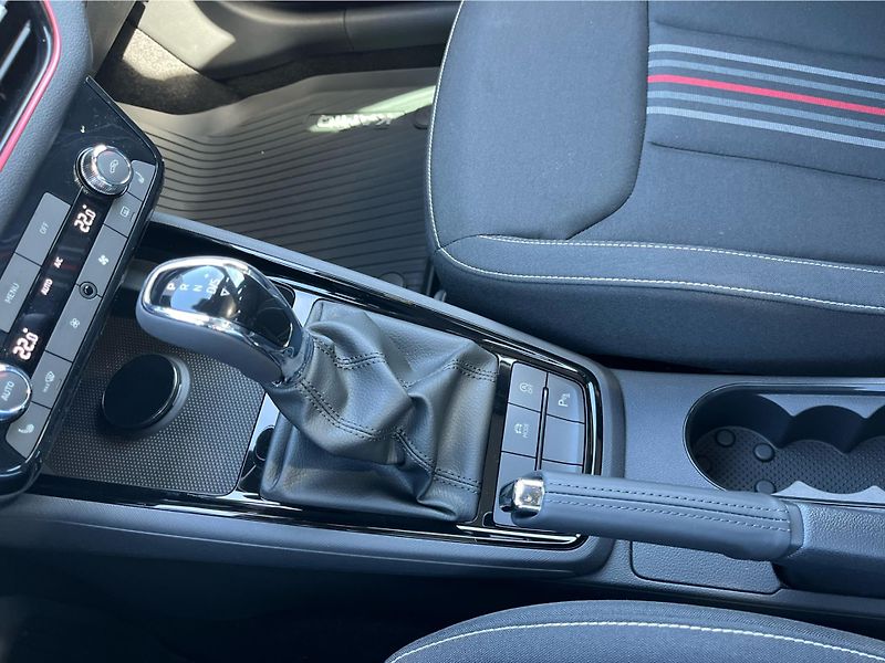Škoda Kamiq 1,0TSi 85kW MONTE CARLO DSG - fotka 18 z 28