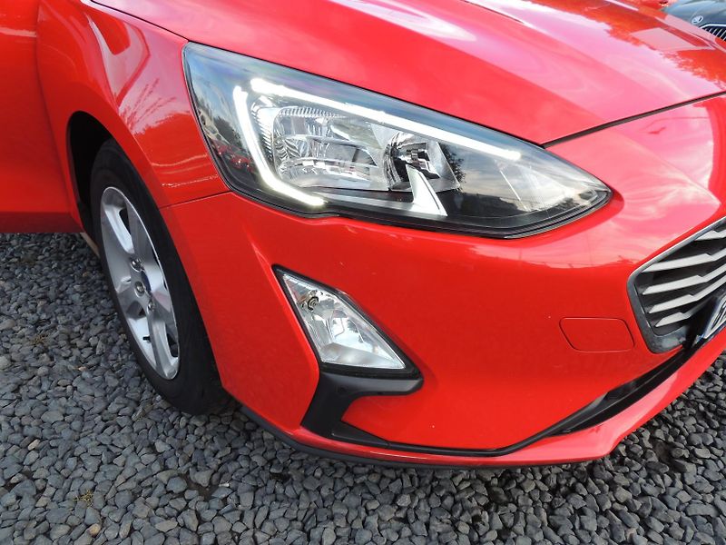 Ford Focus (2020) Combi 1.0i,92kw,ČR,1.majitel - fotka 34 z 40